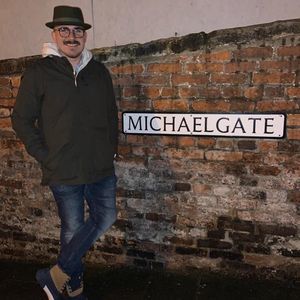 Meet your Posher, Michael